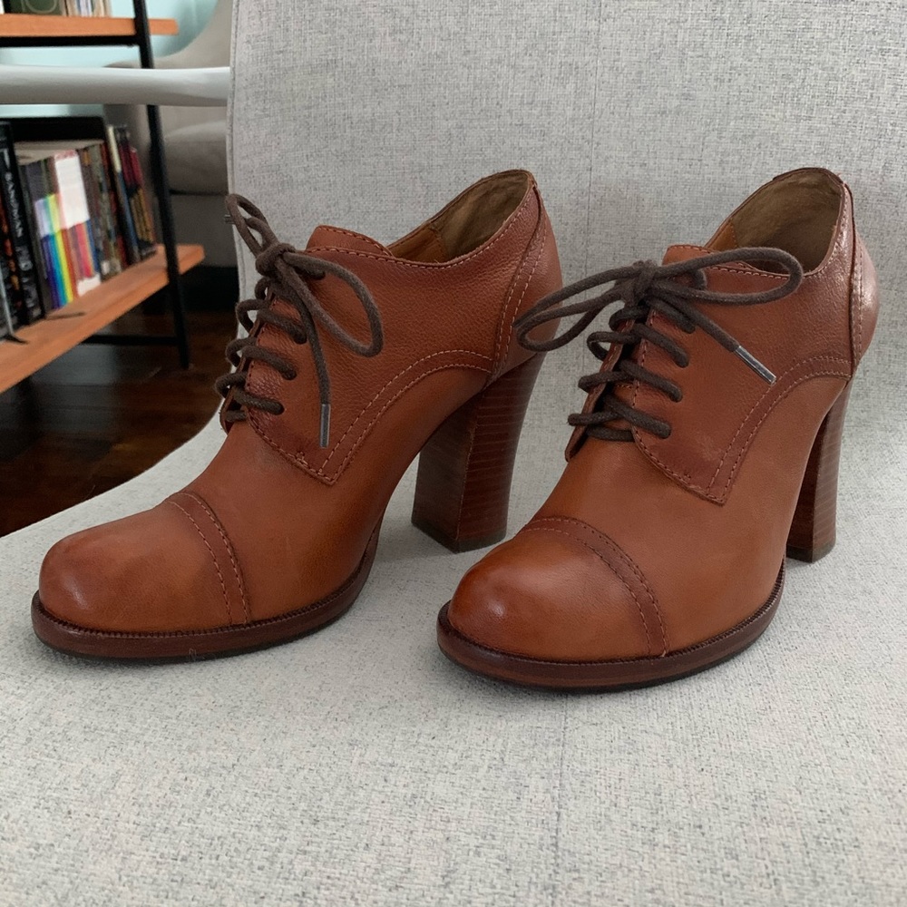Kork-Ease Leather Oxford Pumps